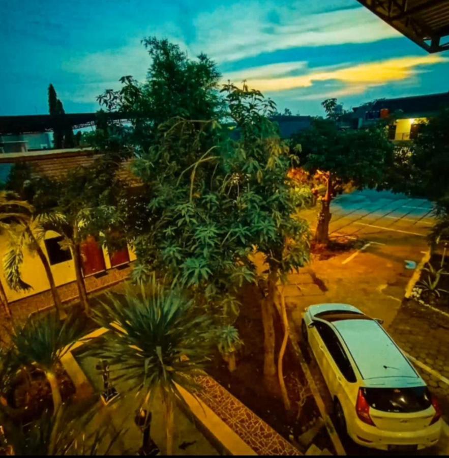 Villetta House Syariah Kudus エクステリア 写真